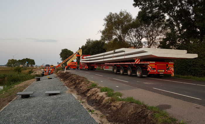 Fietsbrug N239.jpg