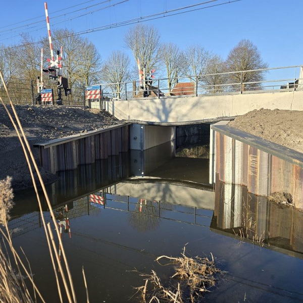 Spoorbrug HS.jpg